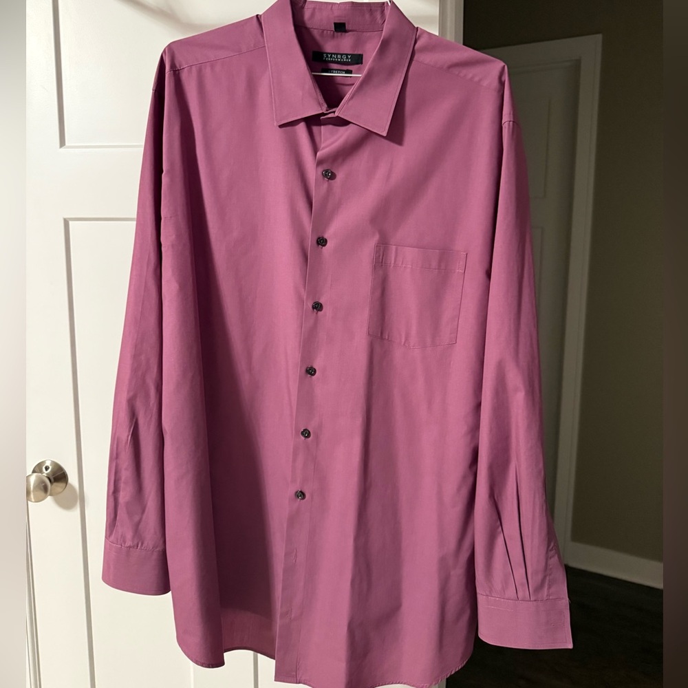 Men's Purple Dress Shirt. Like new barely worn